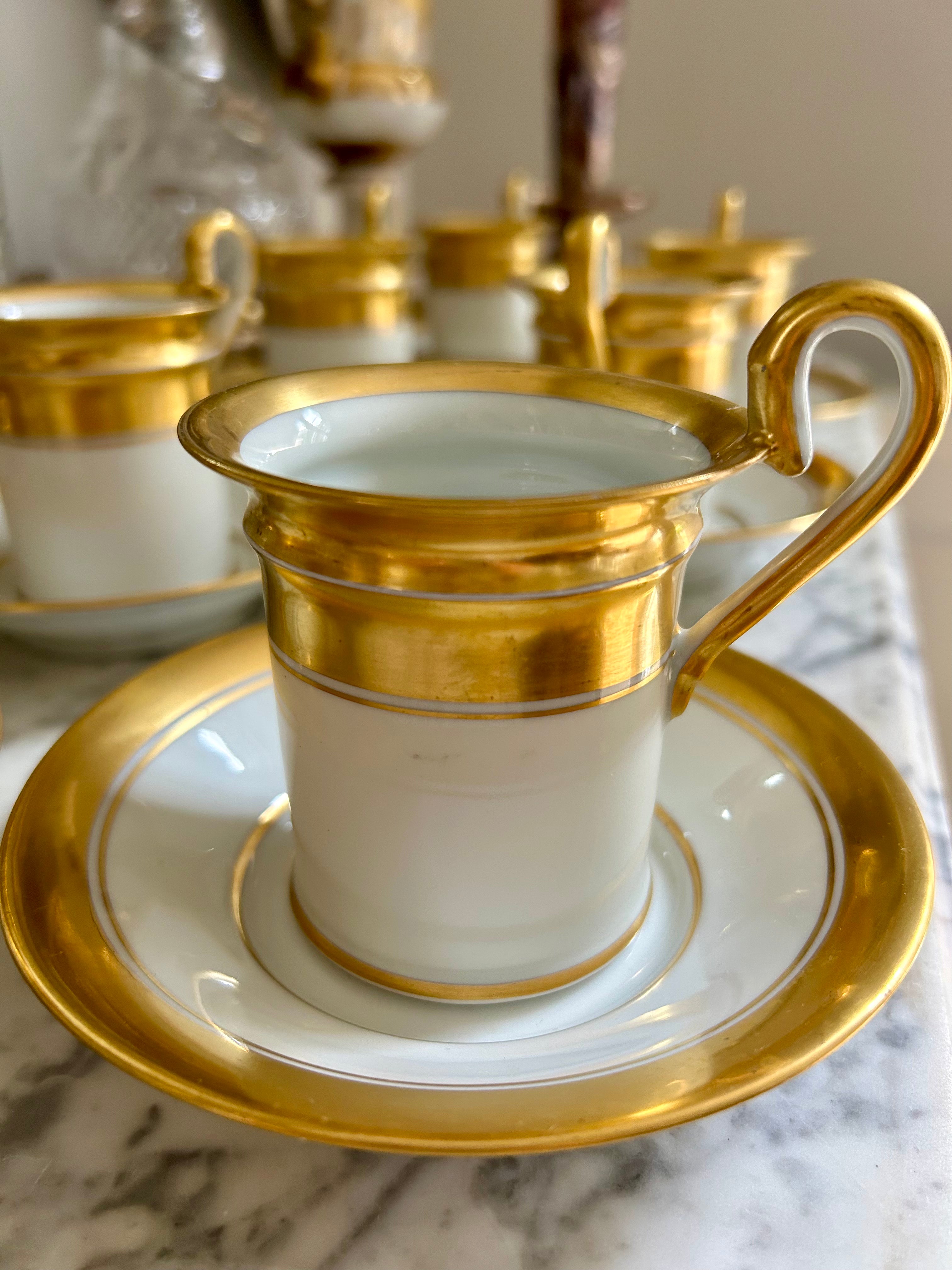 Pair Art Deco Demitasse Espresso Cups Saucers Gilt Green Limoges W