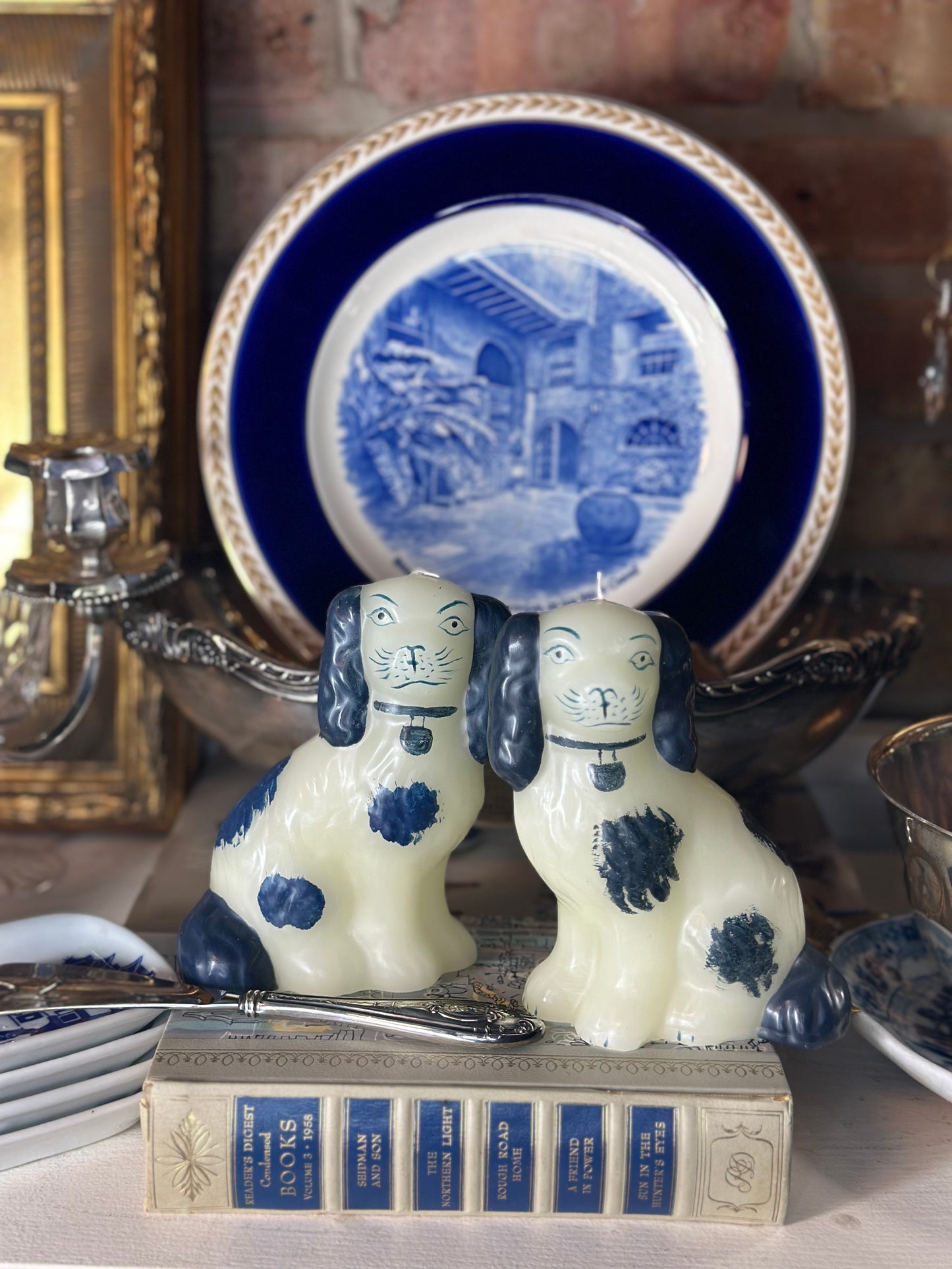 Darling "Staffordshire" candle pair of pups in cobalt & white!