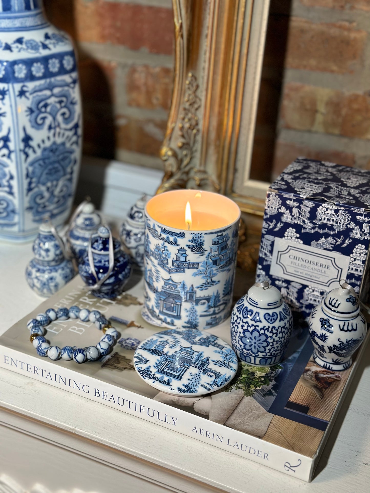 Blue & White Chinoiserie 3-Piece Gift Set: Candle, Bracelet, Ginger Jar Pack