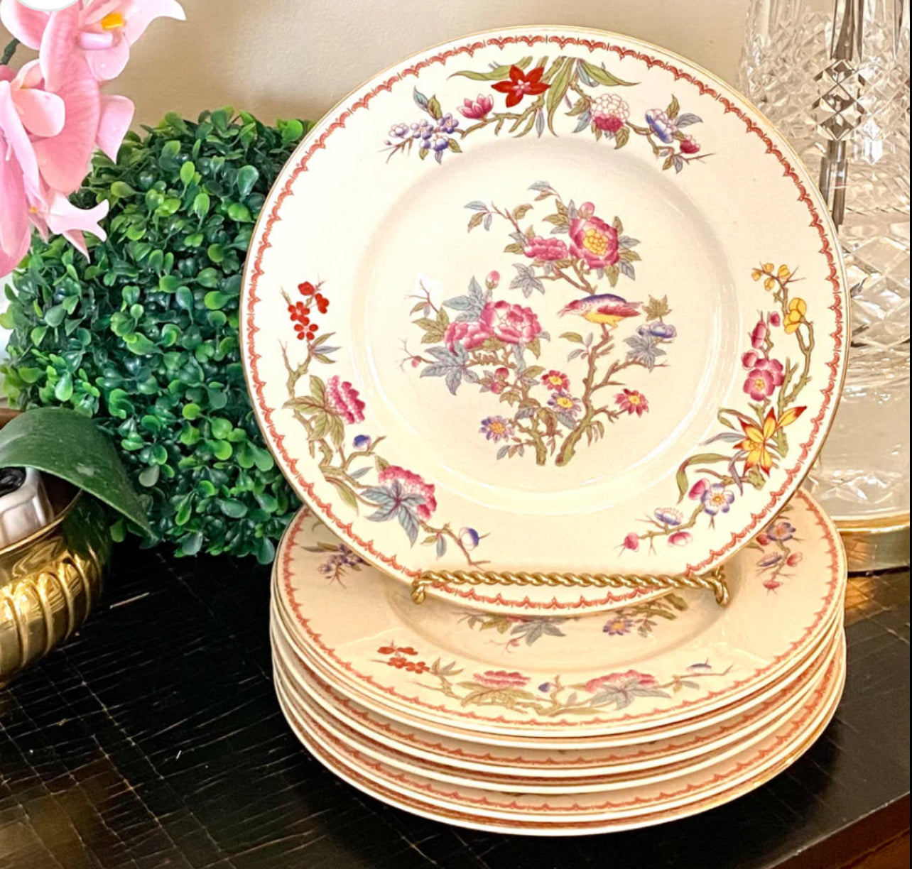 Stunning Set of 7 vintage porcelain rose canton chinoiserie designer dinner plates