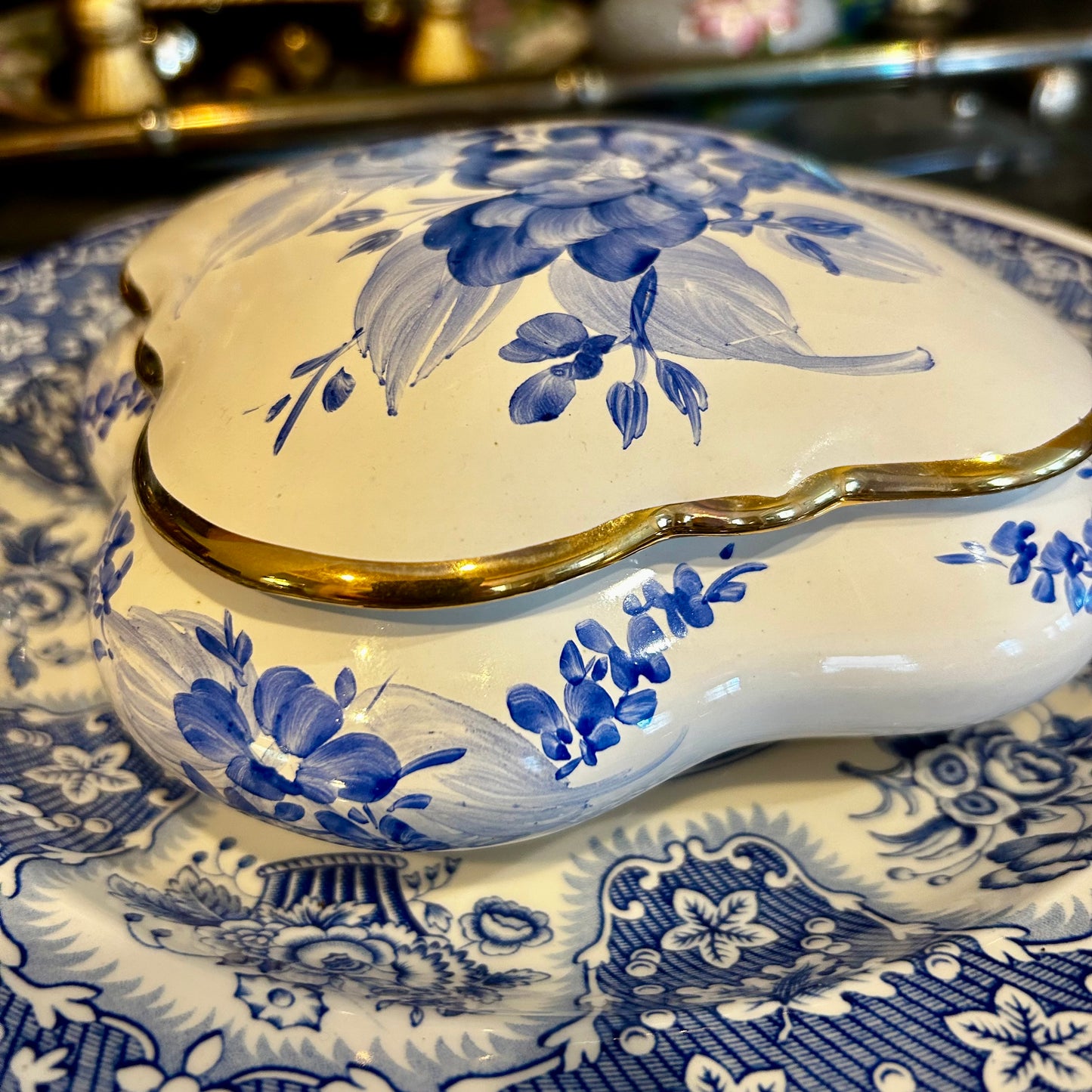 Delightful blue and white floral jar with lid