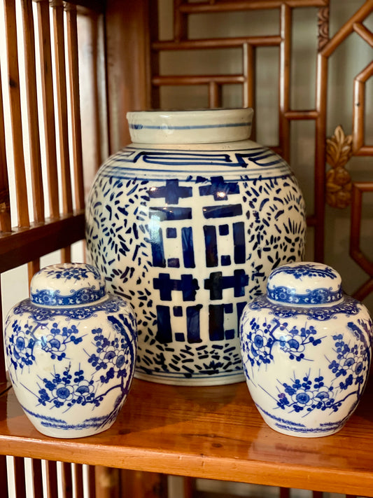 Vintage Pair of Blue & White Porcelain Cherry Blossom Ginger Jars - Pristine!