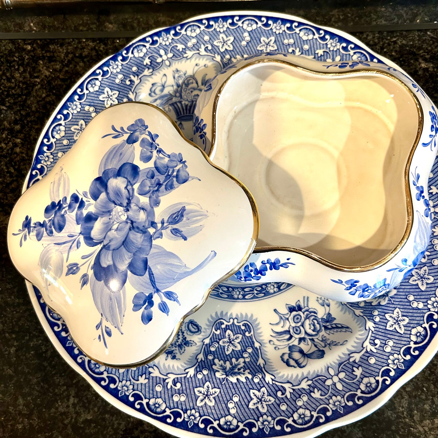 Delightful blue and white floral jar with lid