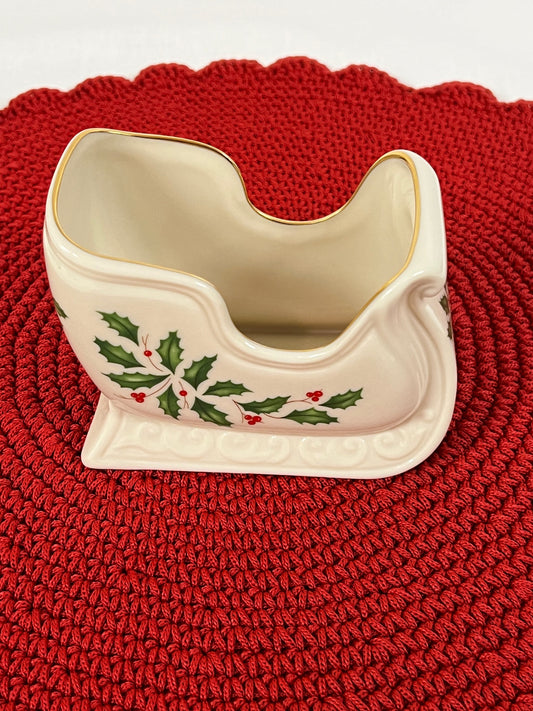 Live 11/21 Lenox Holiday Sleigh Vase