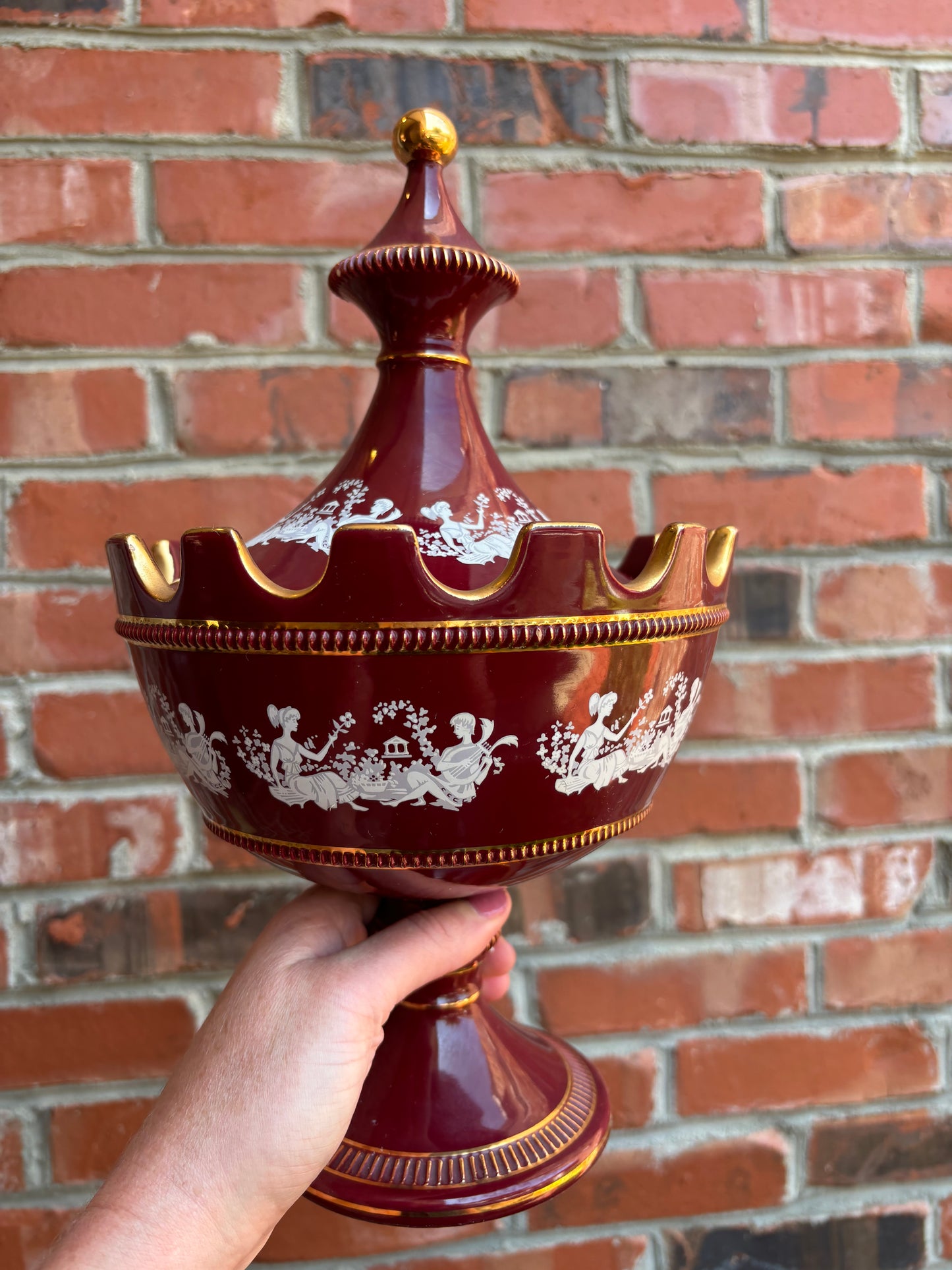 Stunning Florentine pedestal dish with a deep ruby coloring and gold accents! - As is!