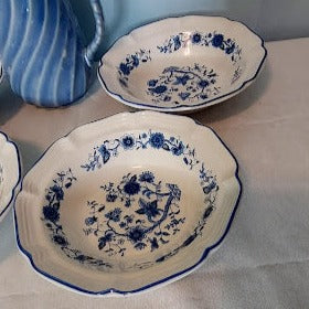 FW Woolworth Co. Cobalt Blue & White Floral 8" Cereal/Small Serving Bowl - Made in Korea