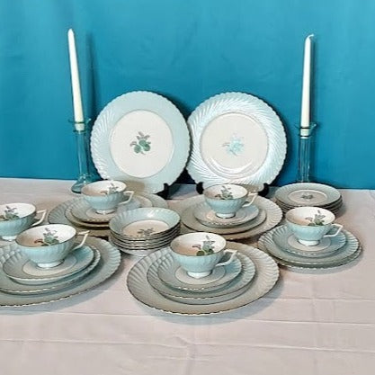 Royal Bayreuth Dinner set, service for six