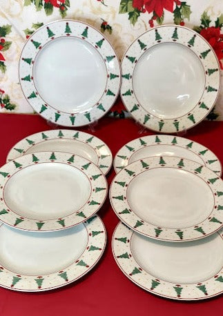 Christmas dinnerware sets for 8 sale