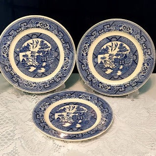 Blue Willow Homer Laughlin plates, 3 plates total