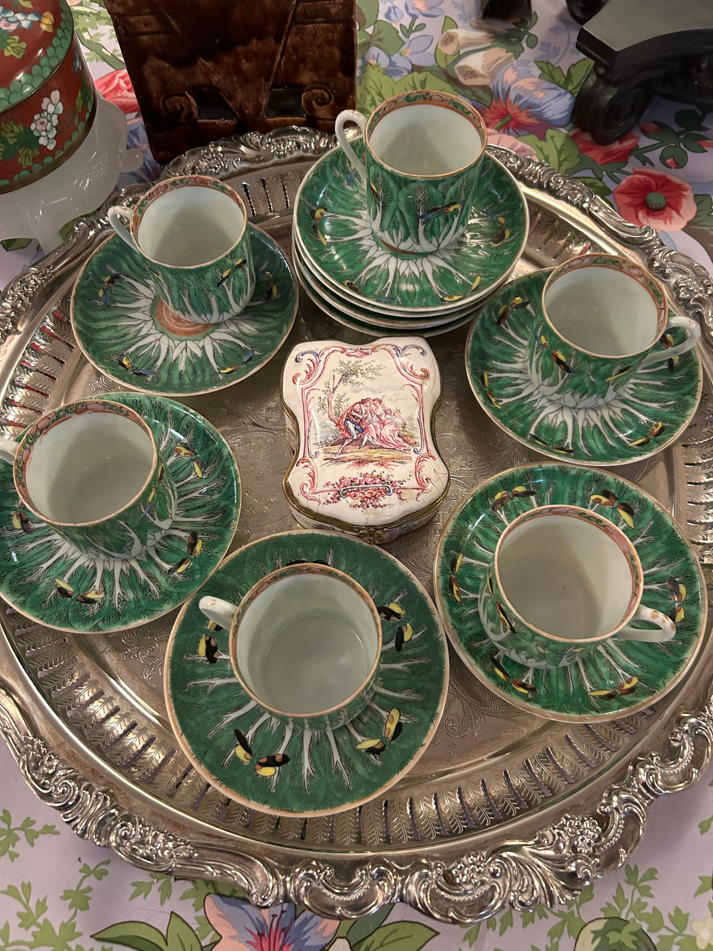 RM 11/1 Set of Eight Bok Choy Demitasse Cups and Saucers will split four cups!! 395.00/4