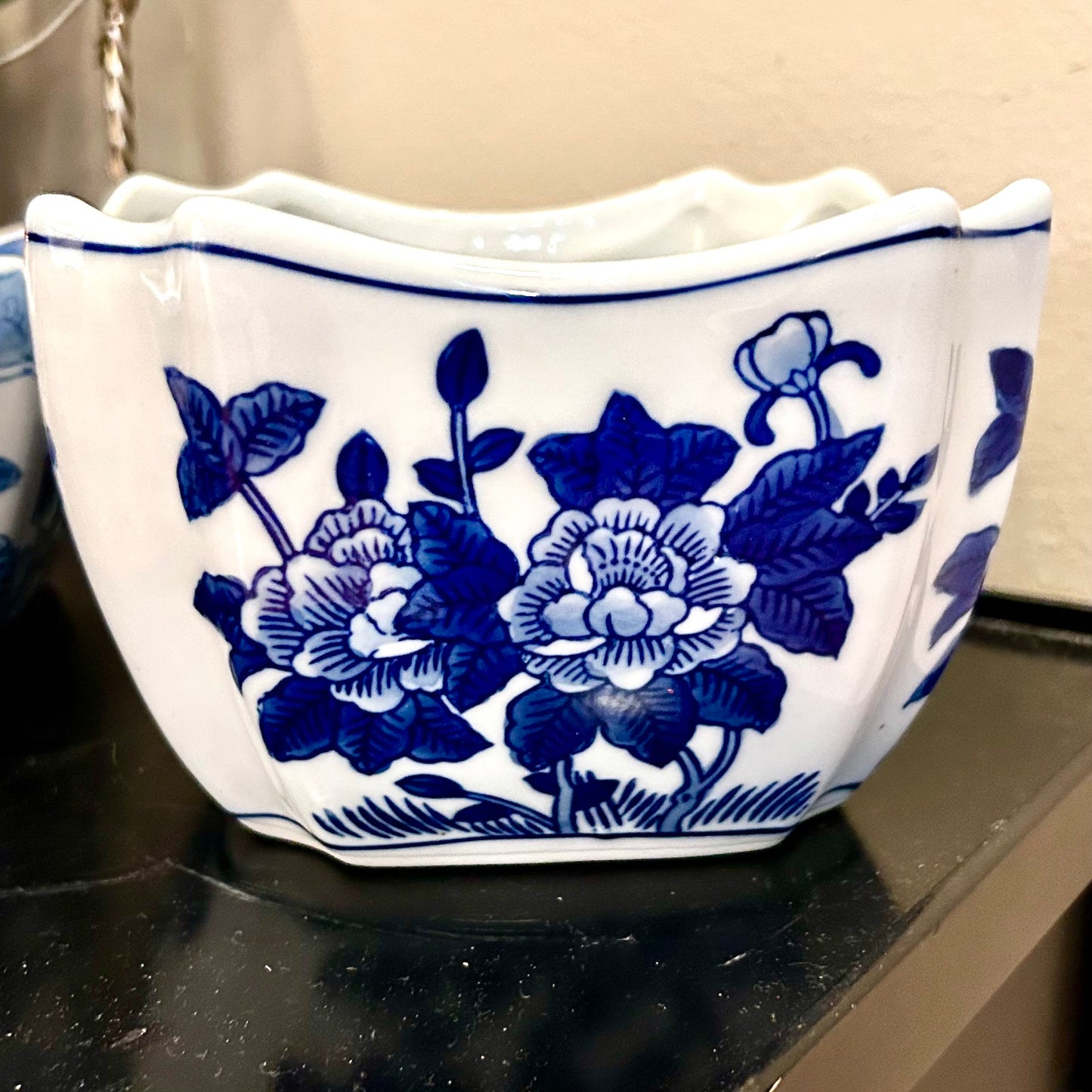 lovely vintage blue & white octagon planter centerpiece bowl