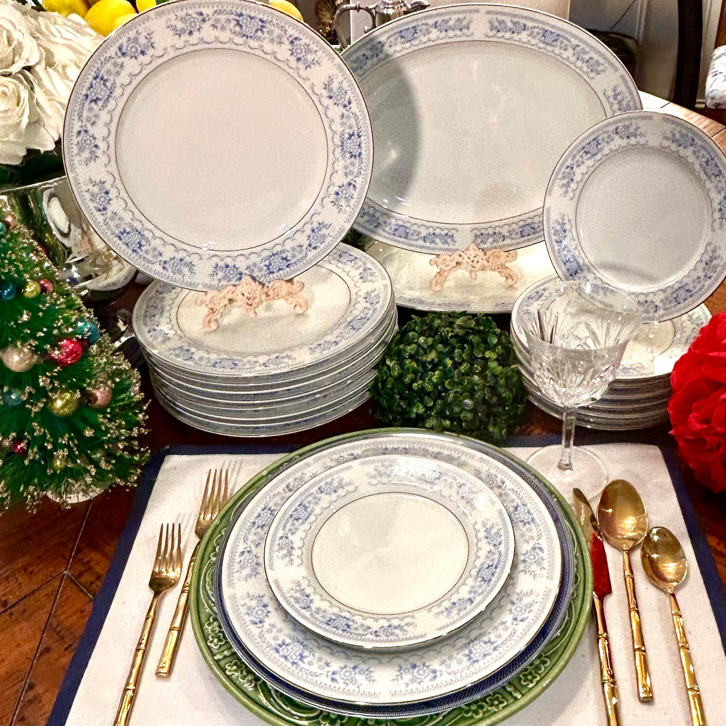 Set of 6 Vintage blue and white porcelain salad dessert plates