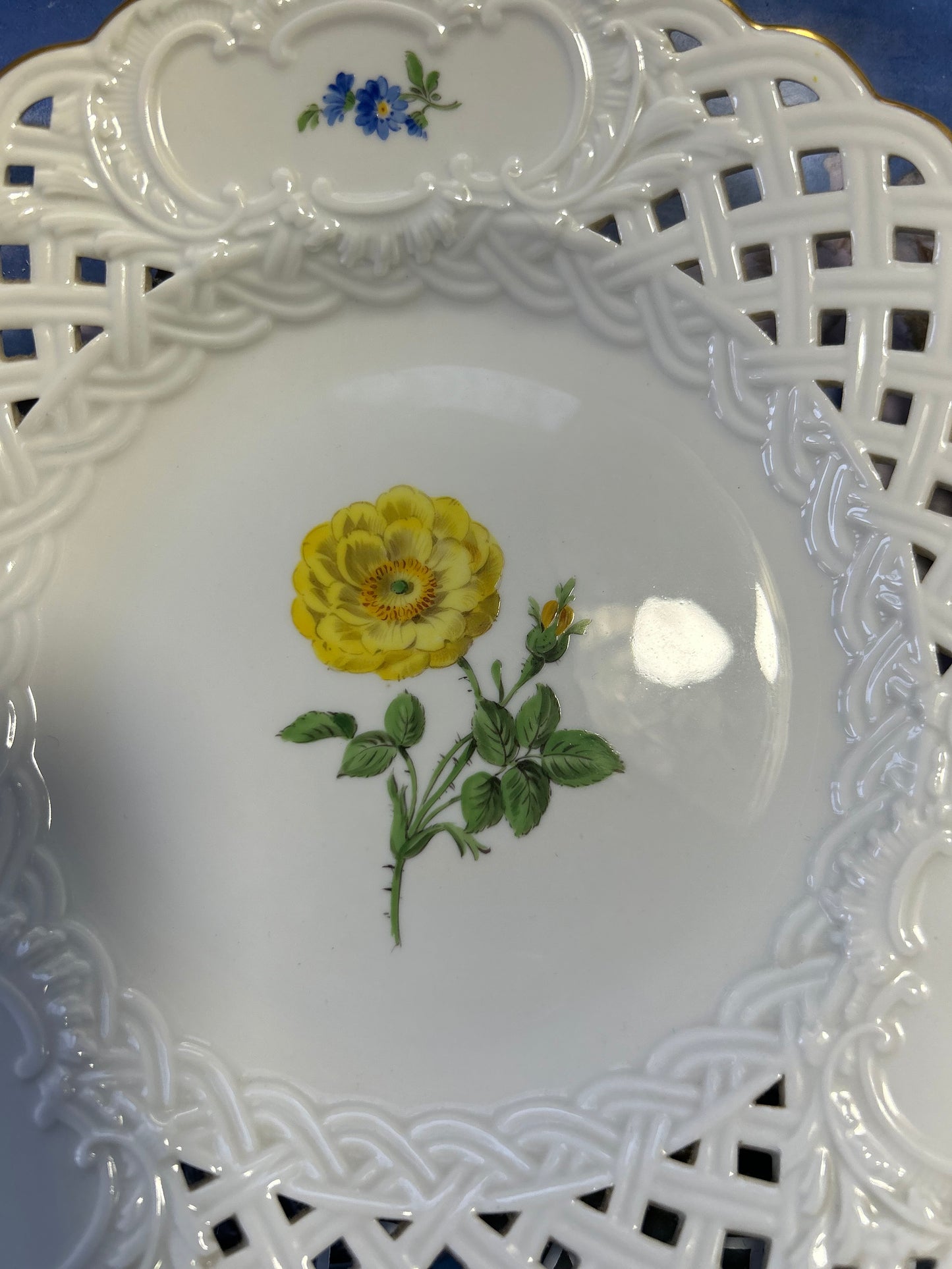 Meissen Reticulated Plate with Hand Painted Rose and Flowers 8 1/2”