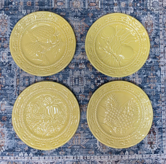 Bordallo Pinheiro set of 4 yellow salad plates!