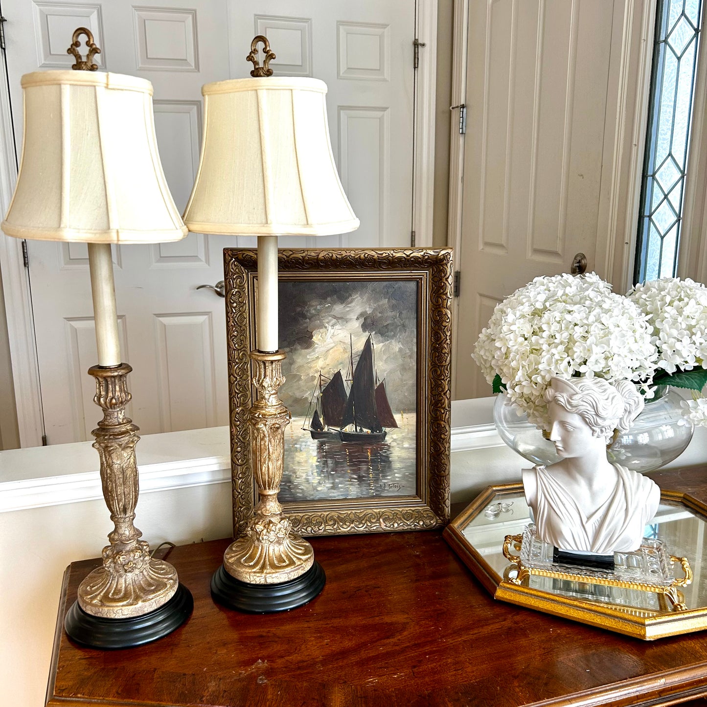 Statuesque pair of vintage gold gild Buffet lamps