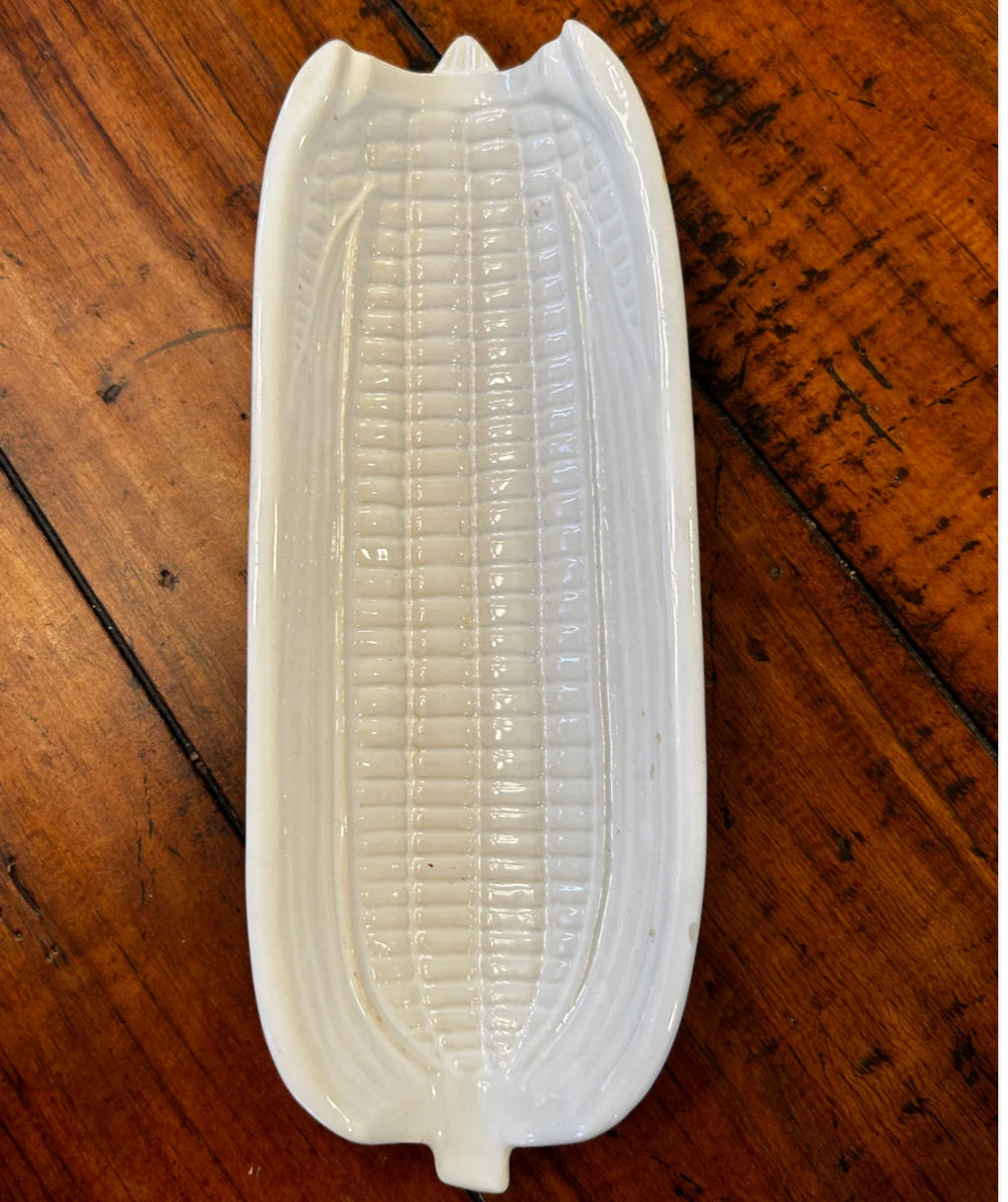 Set of 4 BORDALLO PINHEIRO white corn cob plates