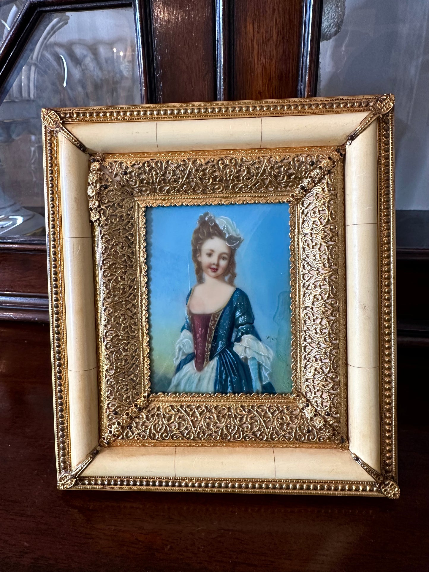 Antique Miniature Portrait Painting of Young Woman c1920 in Ornate Frame