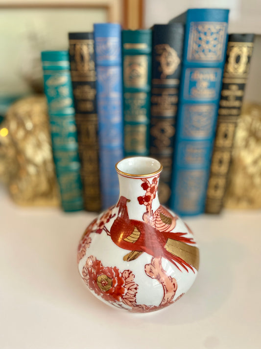 Vintage Gold Imari Hand-Painted Vase - Pristine!