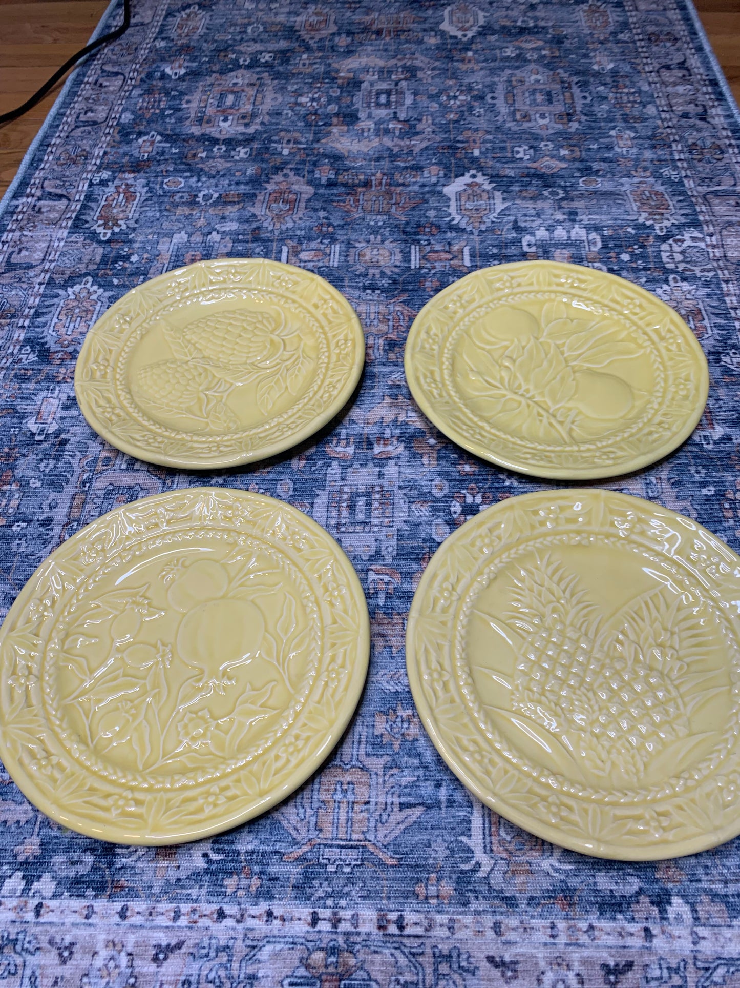 Bordallo Pinheiro set of 4 yellow salad plates!