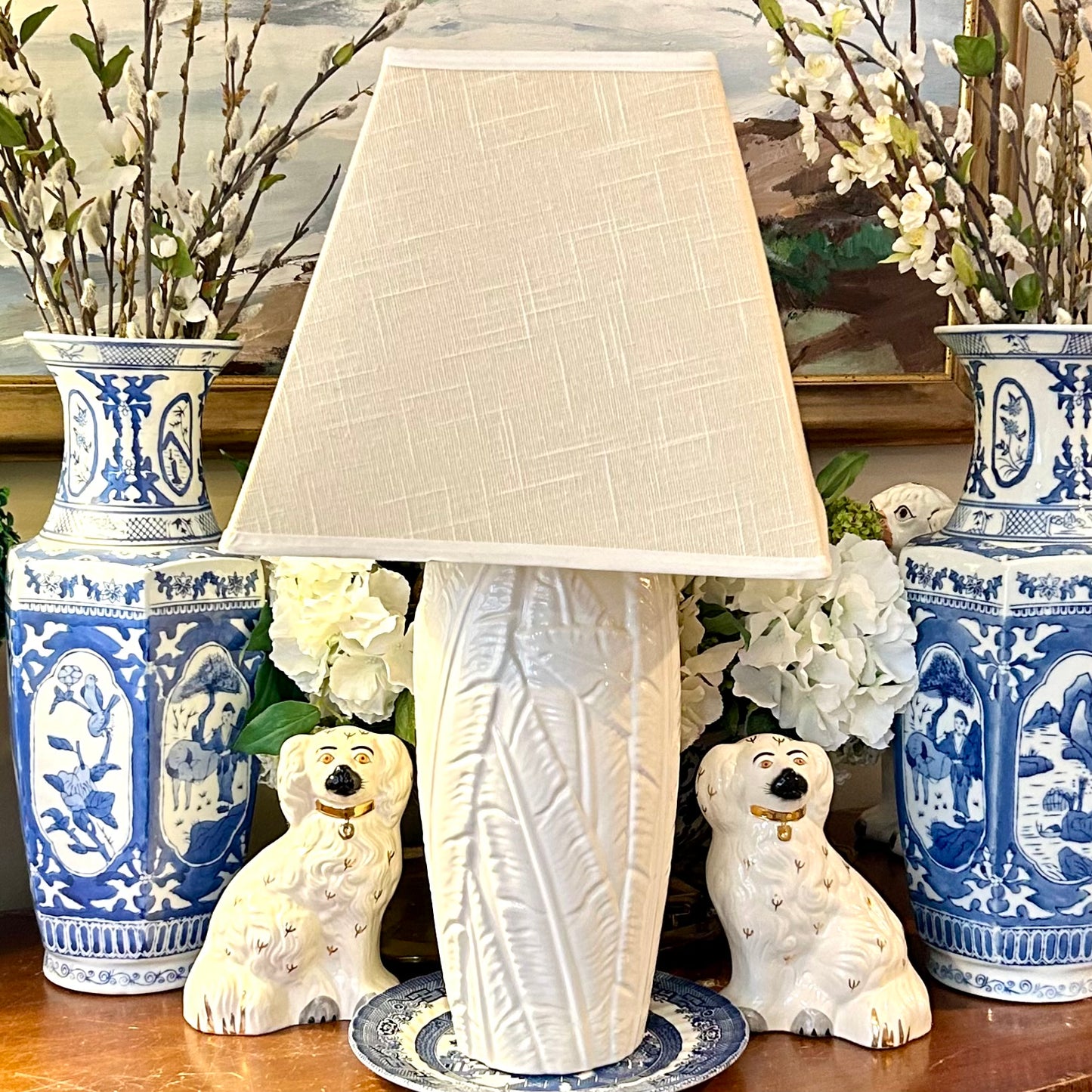 Vintage Palm beach regency white palm leaf ginger jar lamp