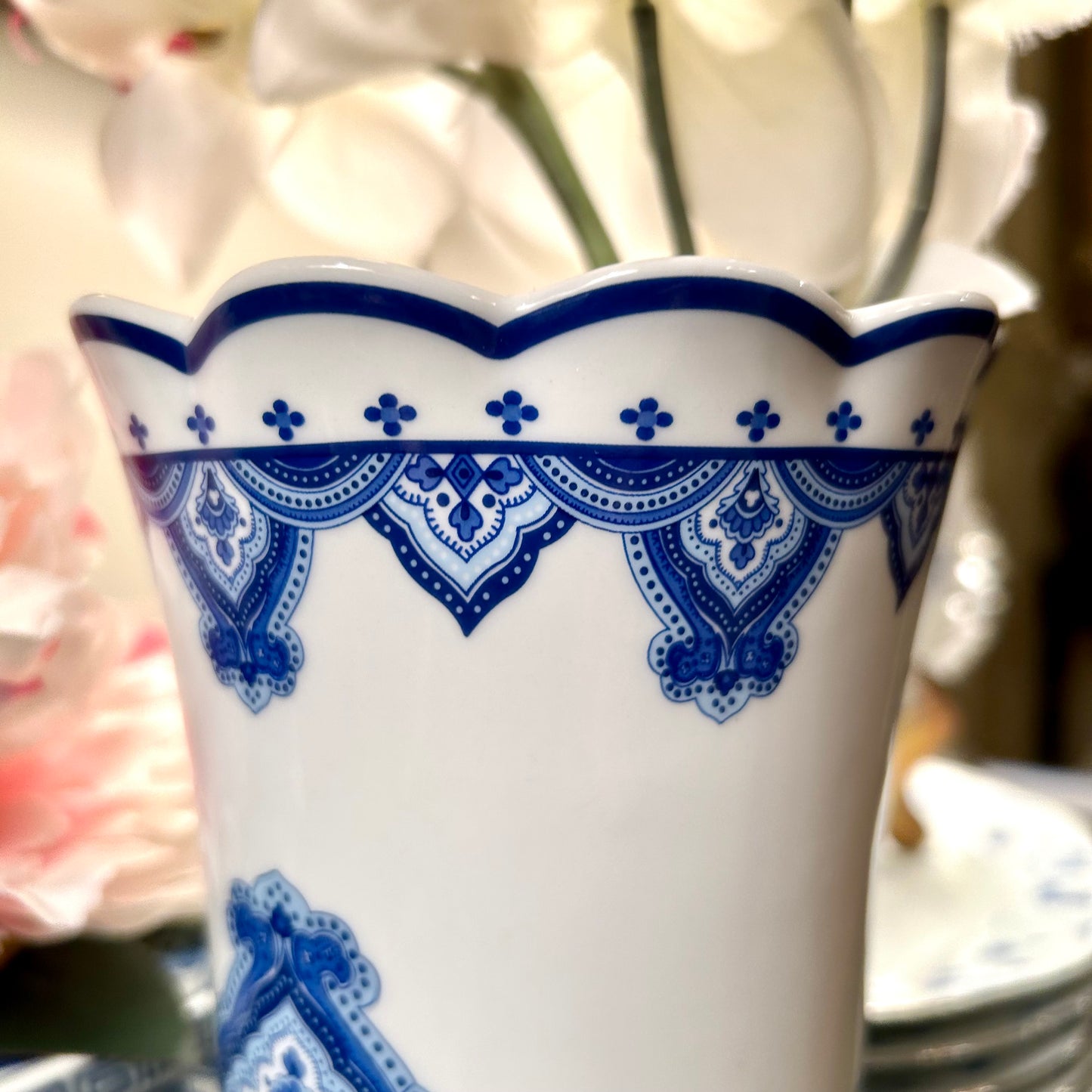 Designer Andrea by Sadek special collection for Vera Bradley blue & white vase