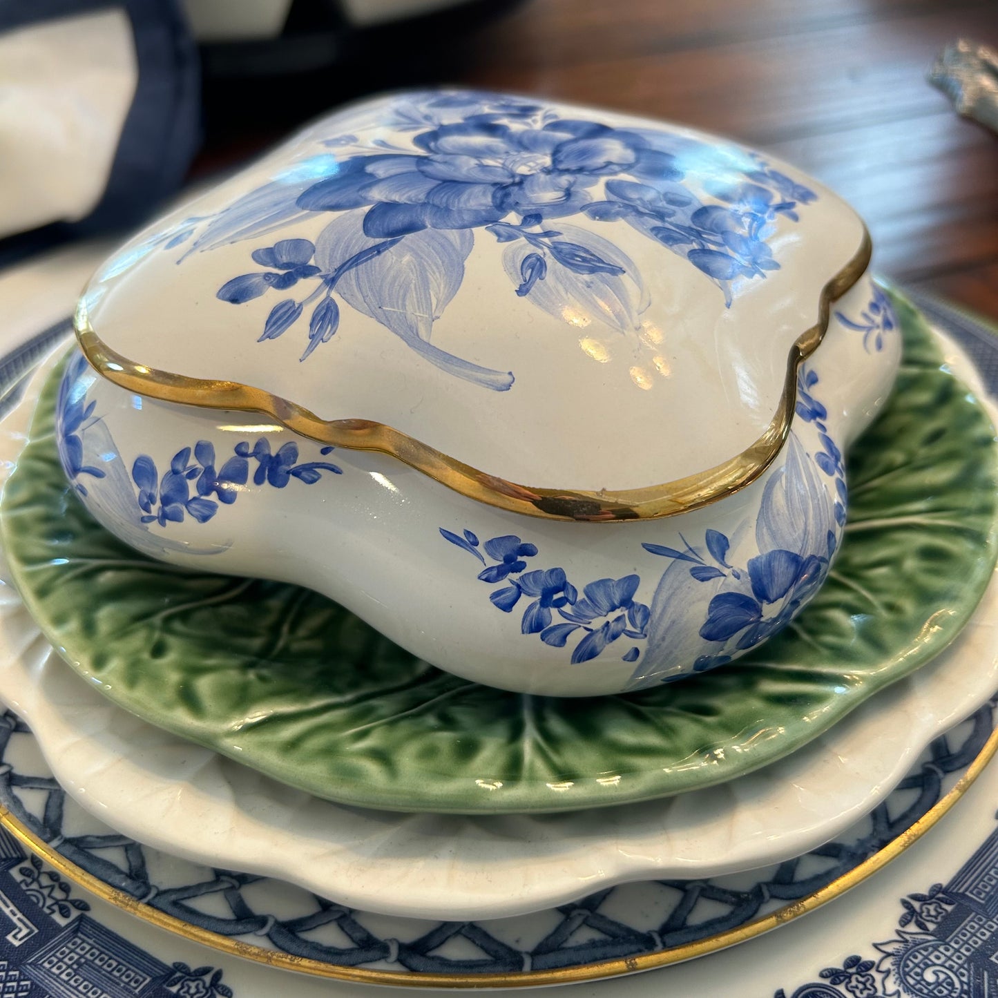 Vintage blue & white floral jewelry box  with lid.