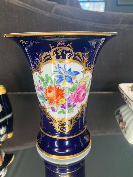 Meissen Trumpet Vase Cobalt with flowers and gilded edge