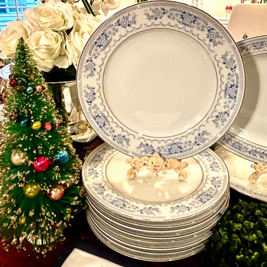 Set of 6 Vintage blue and white porcelain salad dessert plates