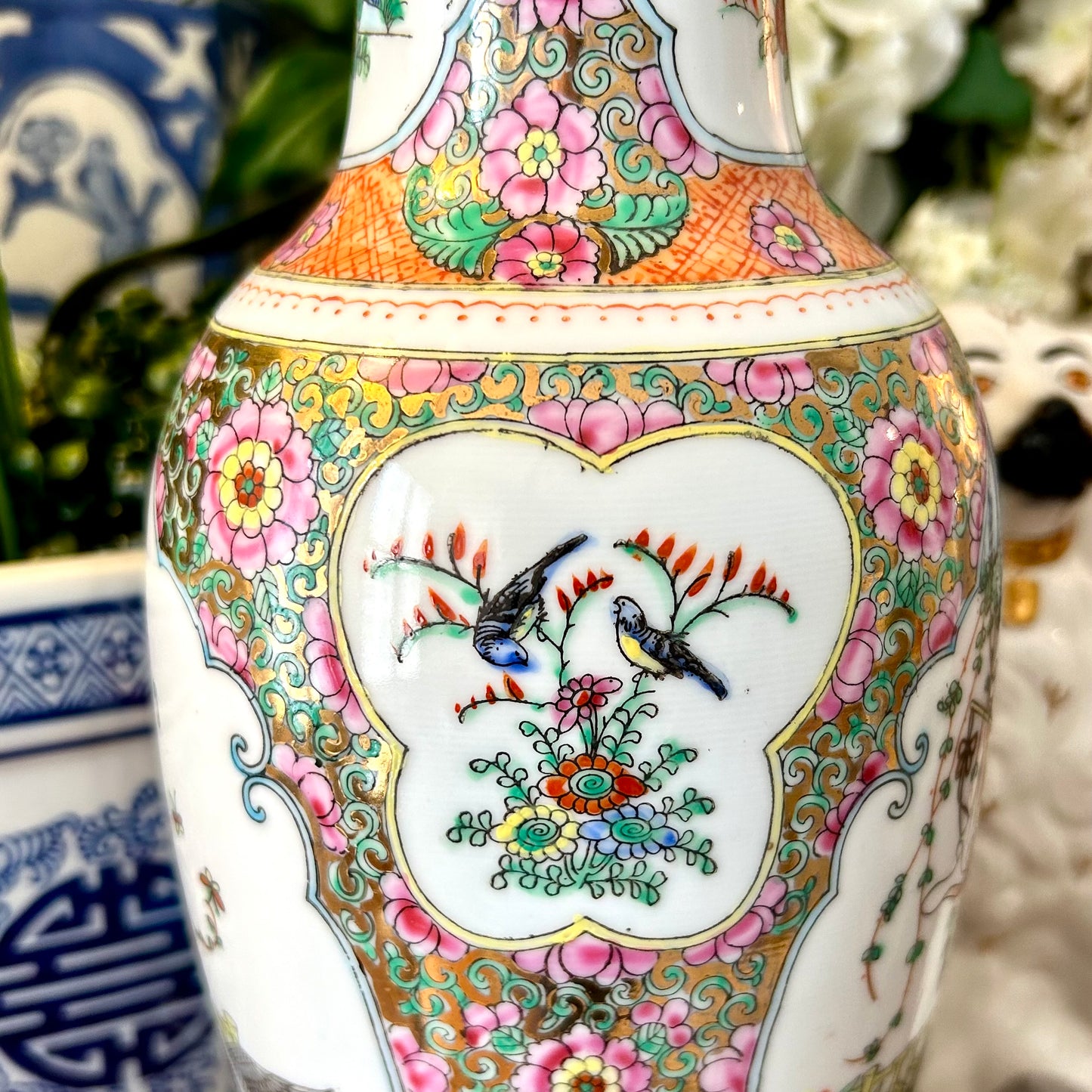 Beautiful Vintage Rose Famille chinoiserie vase 12 in hi