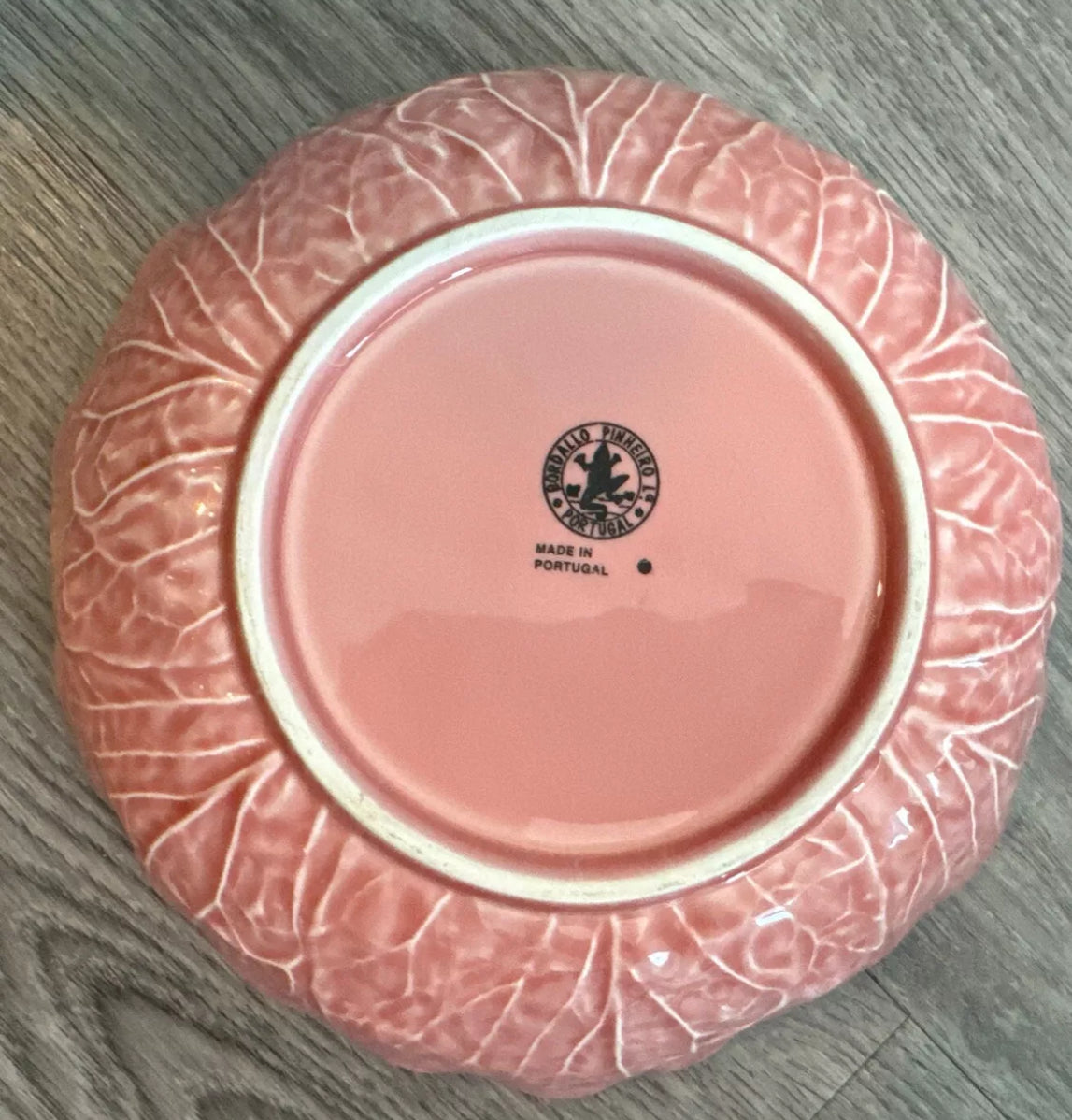 Vintage Bordallo Pinhiero 8” Pink Cabbage Lunch Salad Bowl