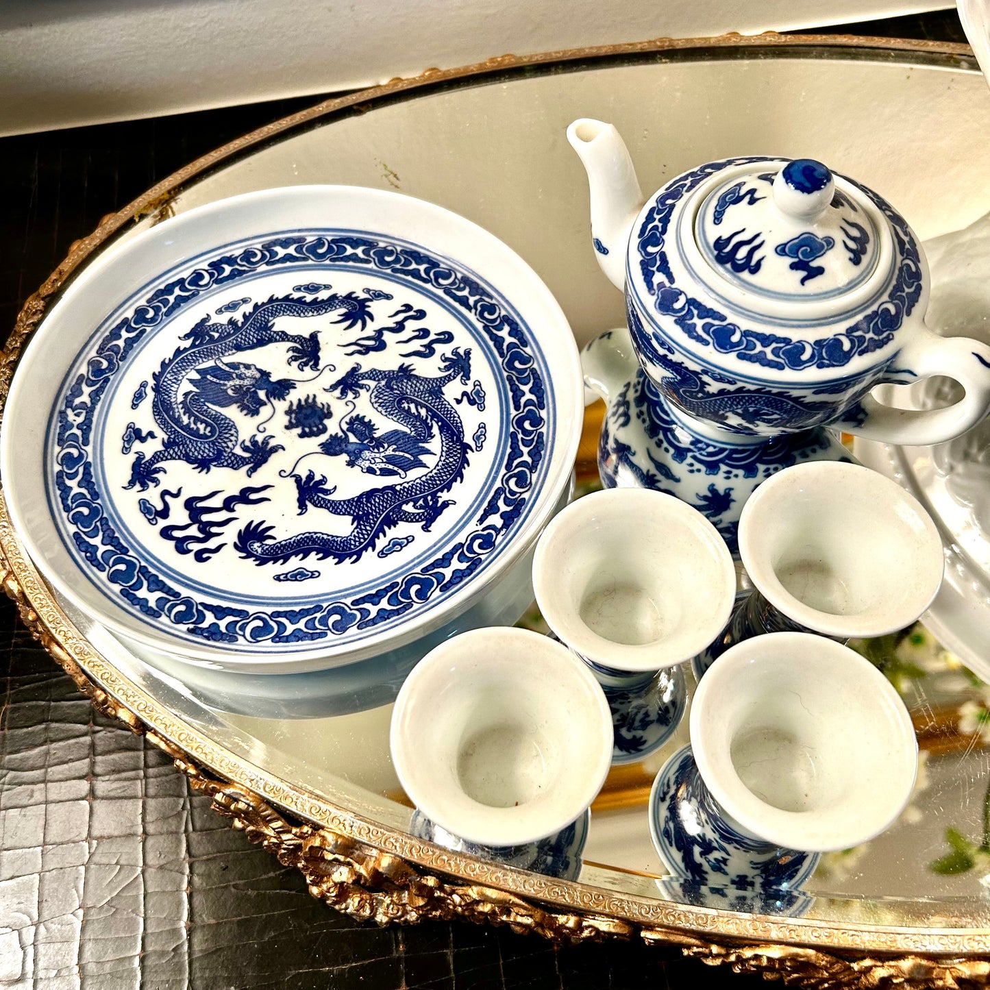 Charming 6 piece blue & white chinoiserie phoenix dragon mini tea set.