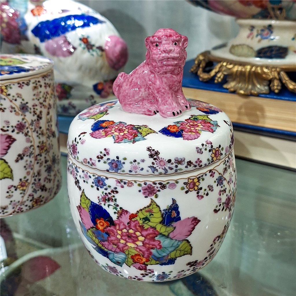 NEW - Tobacco Leaf Pink Foo Dog Lidded Box