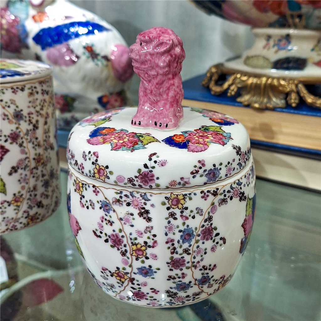 NEW - Tobacco Leaf Pink Foo Dog Lidded Box