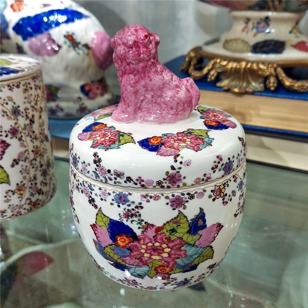 NEW - Tobacco Leaf Pink Foo Dog Lidded Box