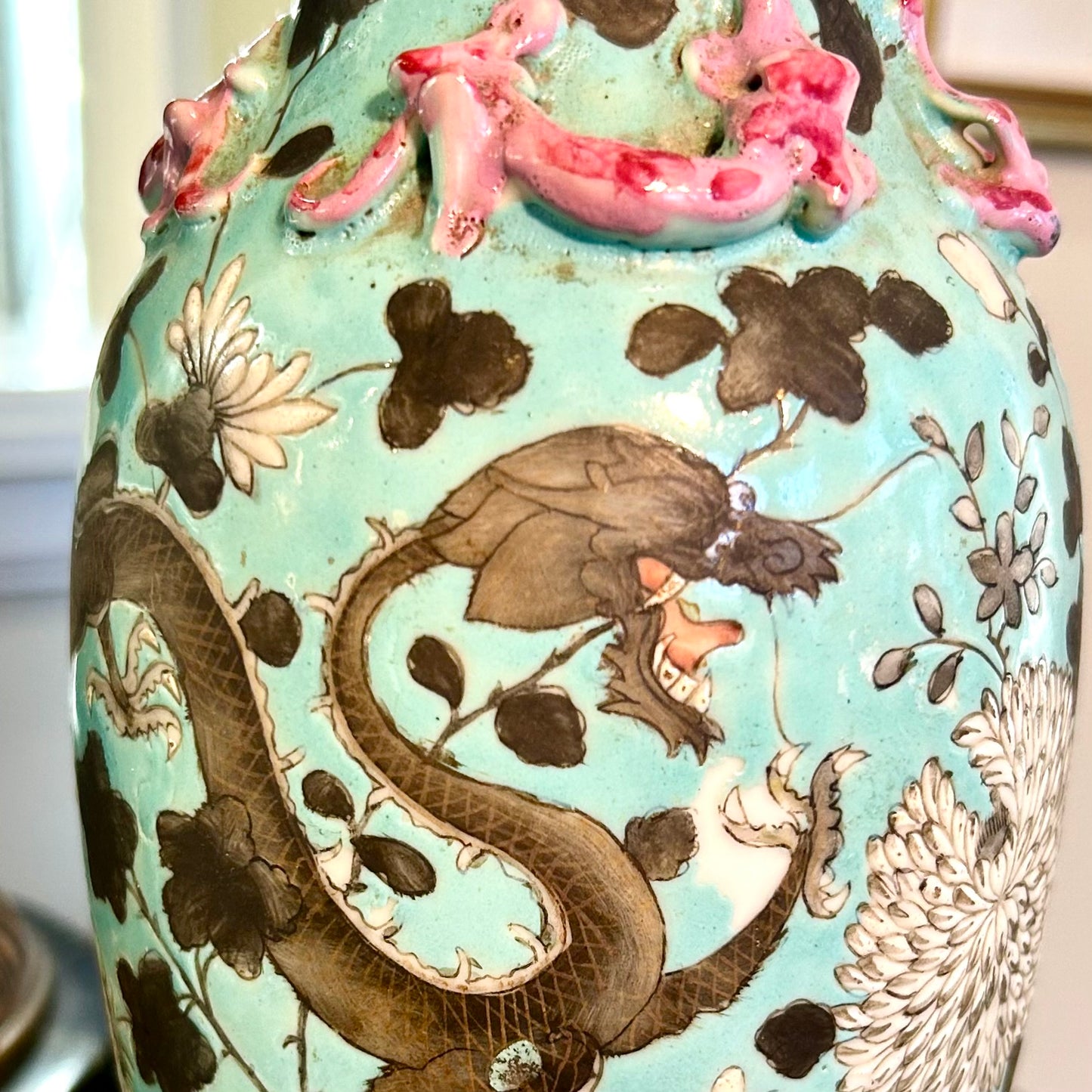 RARE Antique 18/19th century turquoise Dancing Dragon  porcelain chinoiserie lamp.