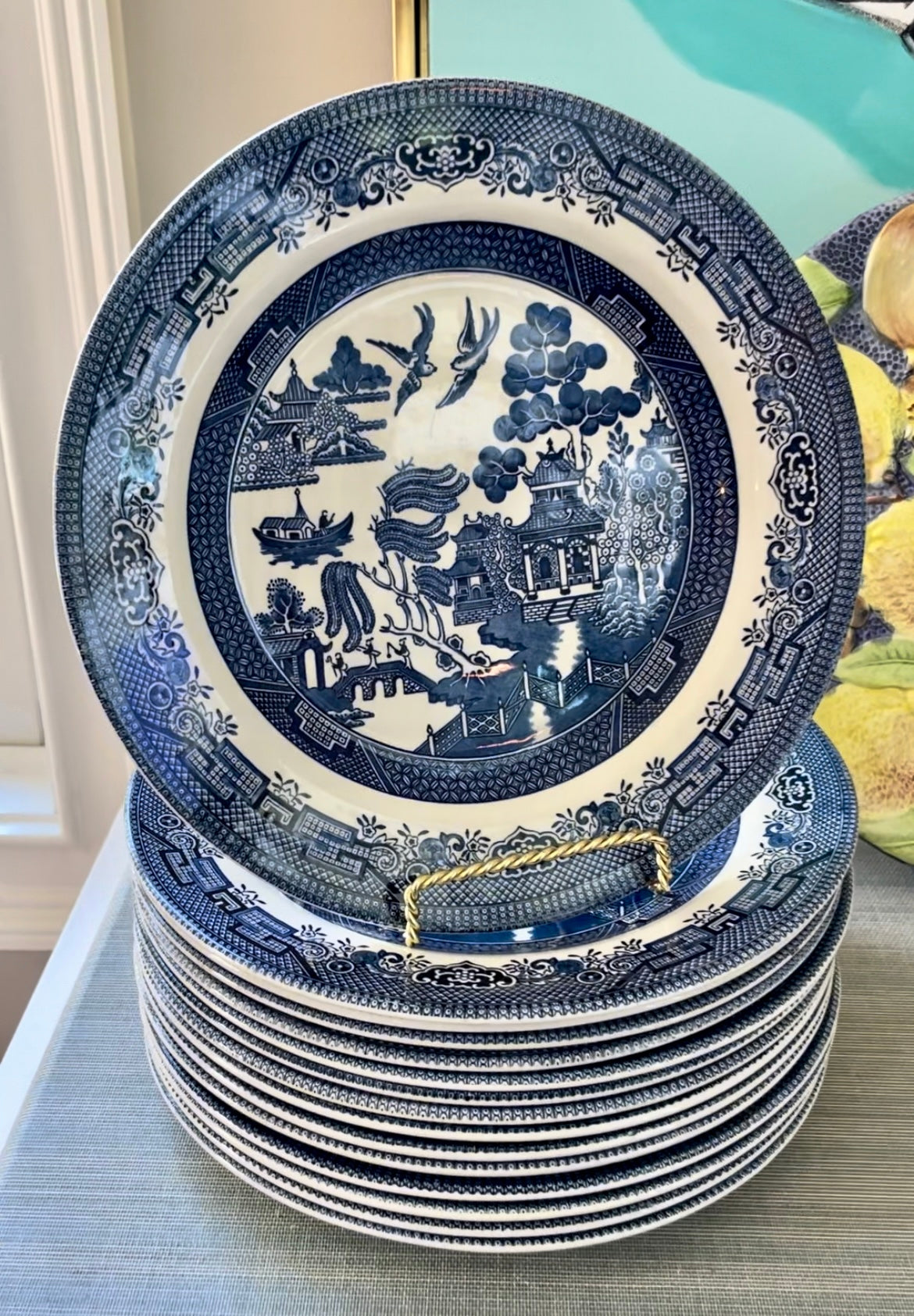 Set of 8 Blue Willow Churchill Dinner Plates 10.25”