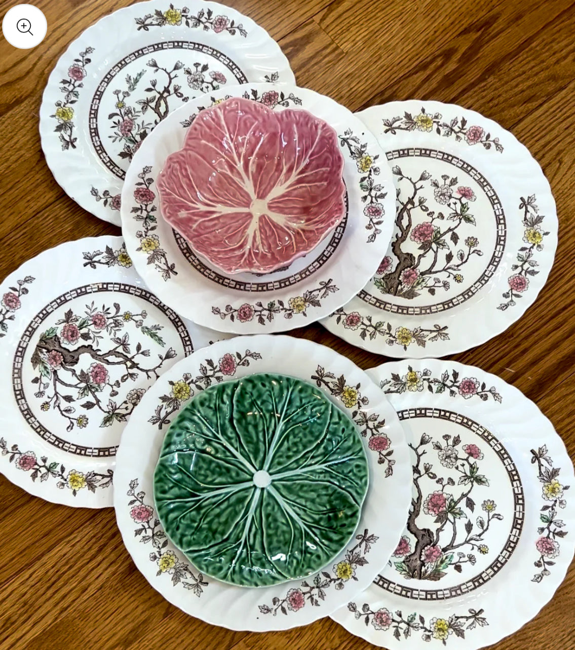 Set of 6 vintage Kashmir tree stunning scalloped dinner plates