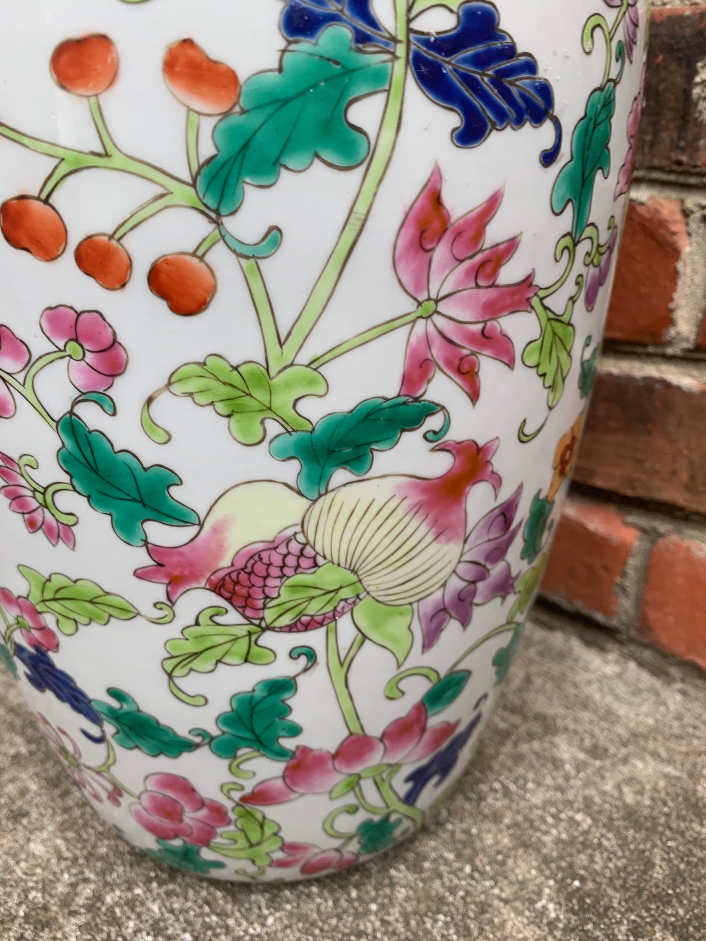 Chinoiserie floral 14 1/2” Vase with butterflies! - Excellent condition!