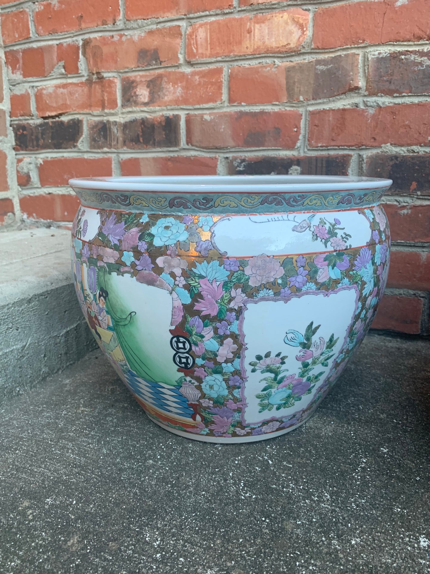 Gorgeous Large Famille Rose Fishbowl planter with pastel pink and purple hues and koi fish - Excellent condition!