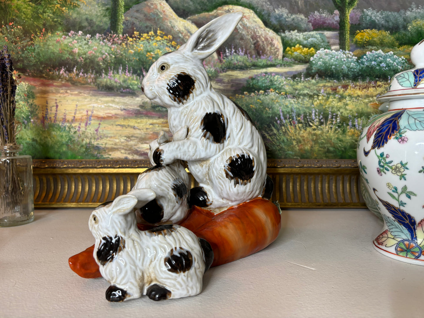 Absolutely adorable Majolica bunny with babies sitting on a carrot! - Excellent condition!