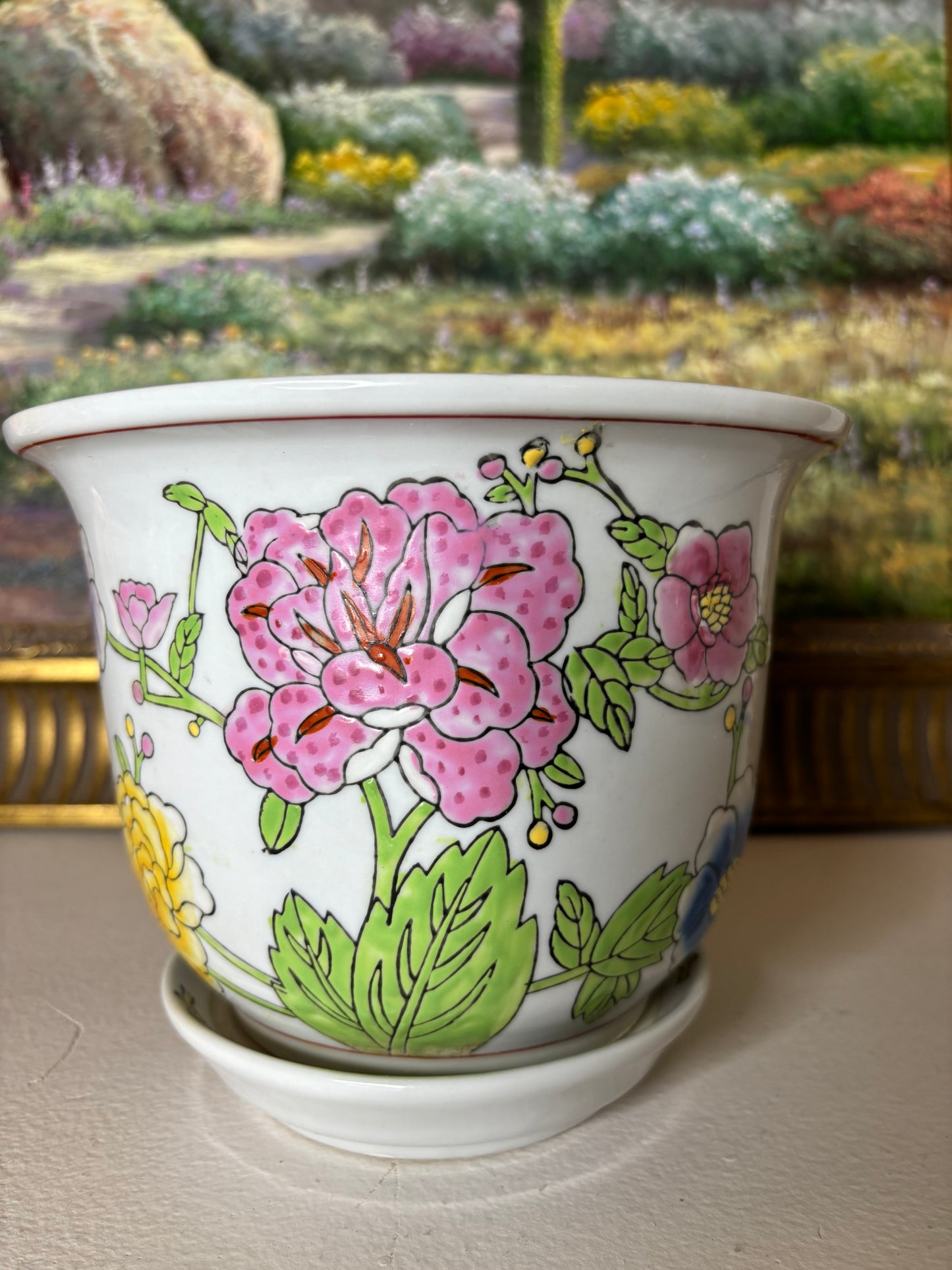 Beautiful Chinoiserie floral planter with drainage hole and under plate!