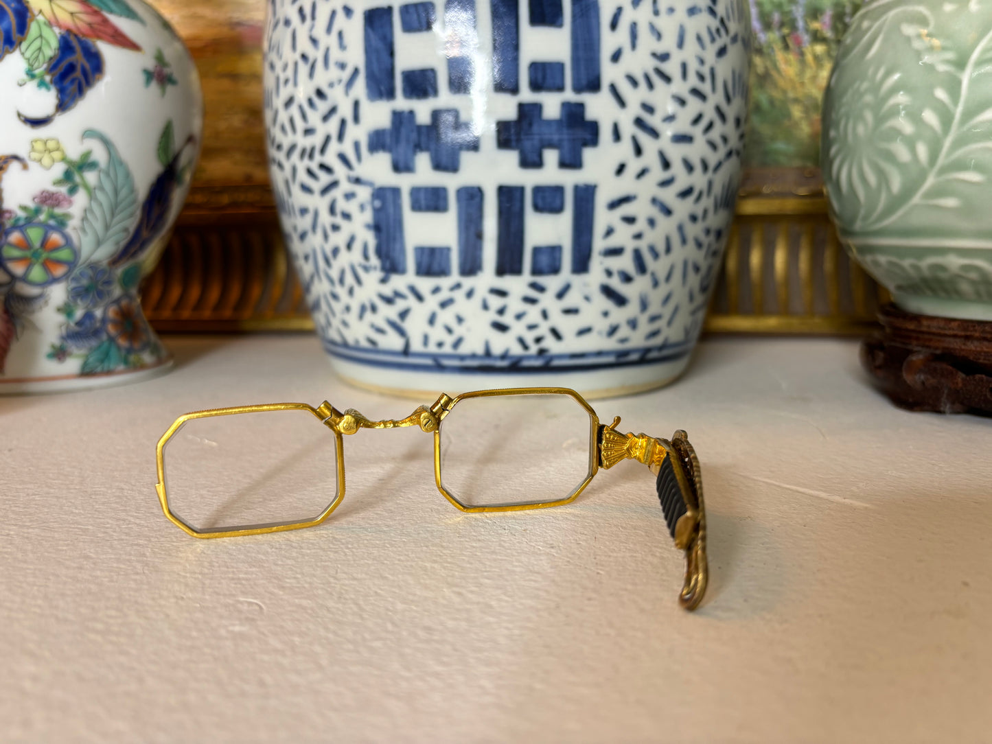 Love these antique foldable opera spectacles!