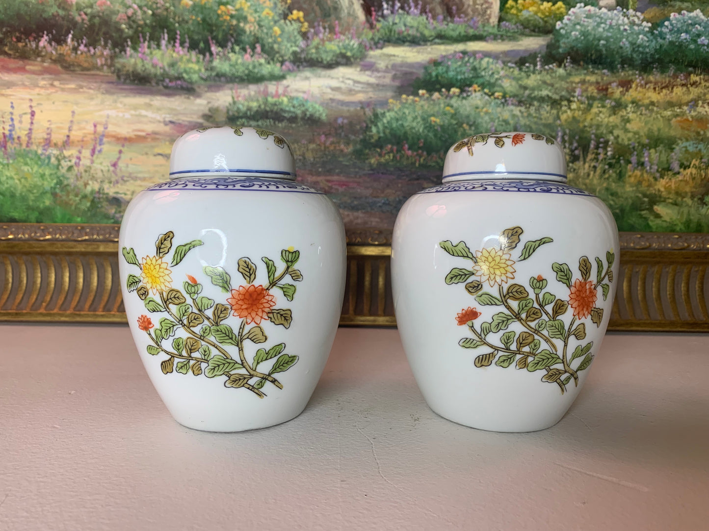 Beautiful Andrea by Sadek floral ginger jars pair (2)! Excellent condition!