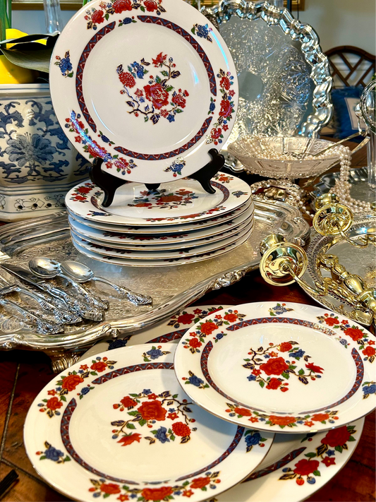 Set of 8 Imari style large dinner plates + platter & 2 salad plates china set