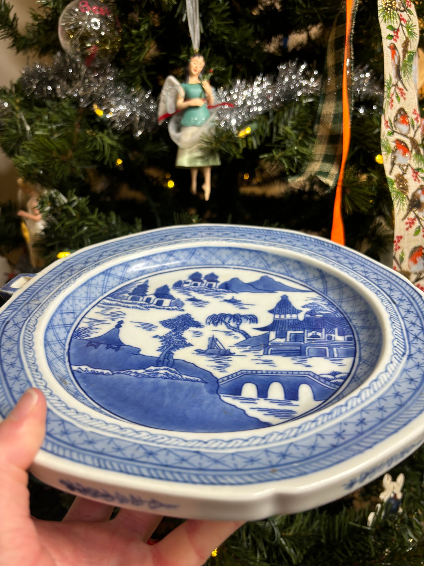 Early 1800s Blue Willow plate warmer!