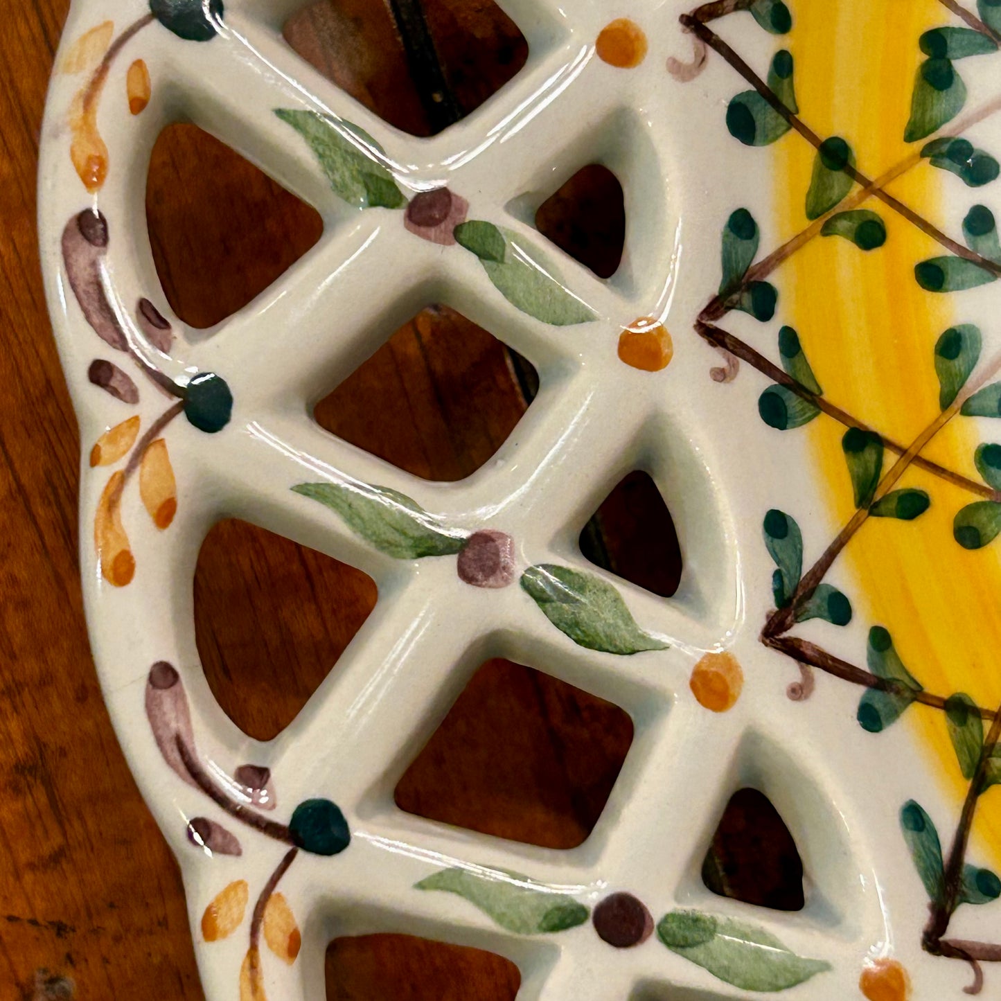 Gorgeous Vintage hand painted reticulated Portugal Ceramic Plate