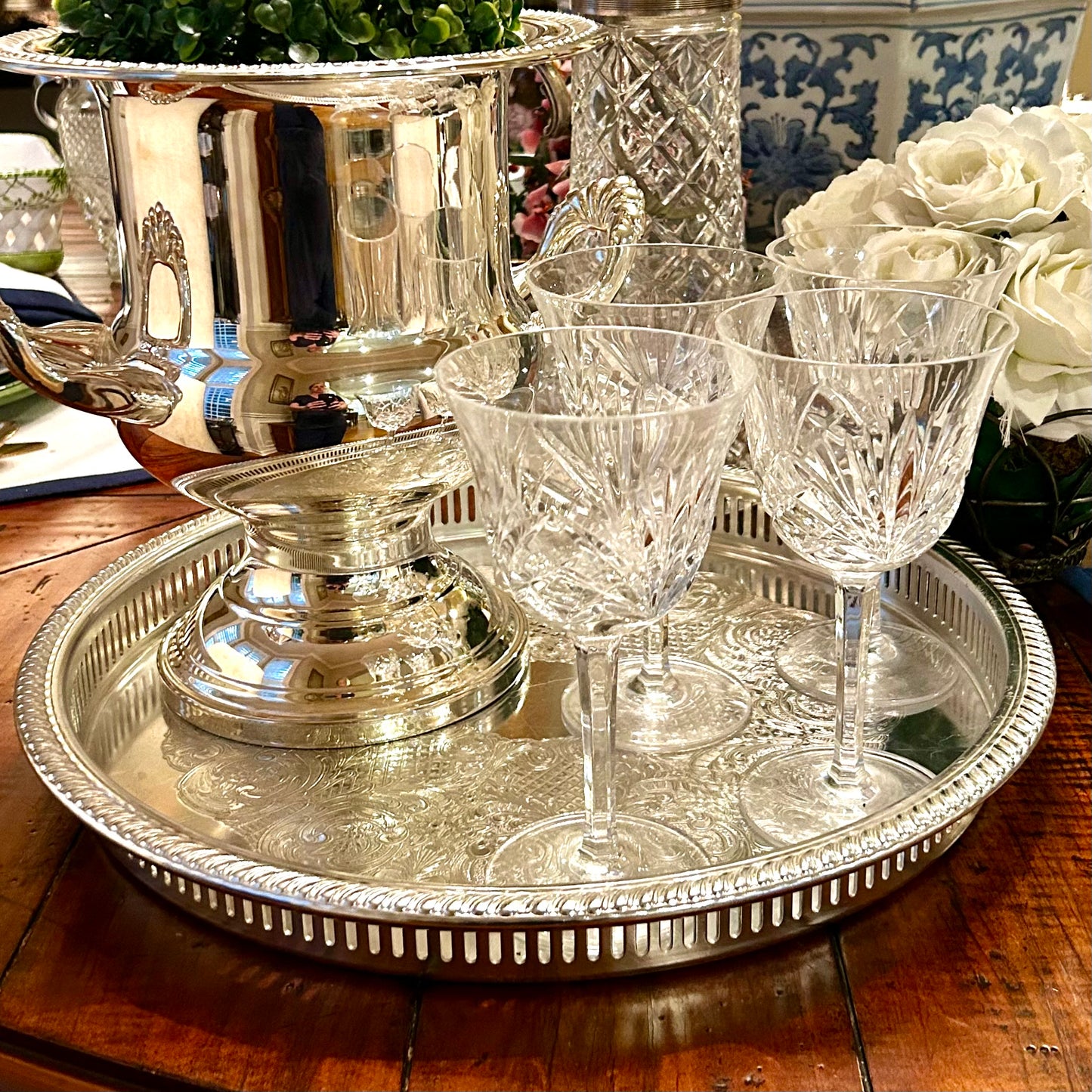 Gorgeous, vintage designer Kensington silver plate reticulated gallery tray.