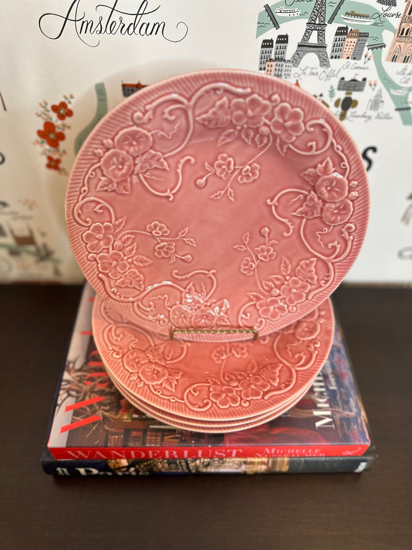 Excellent Bordallo Pinheiro Ingrid Pink Luncheon Plates, Made in Portugal, Set of 4, 9”