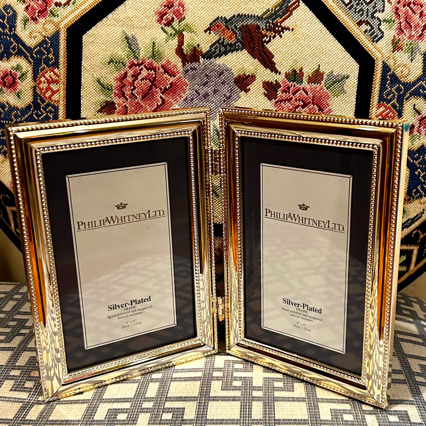 Sparkling designer Philip Whitney Ltd silver plated attached double photo frame