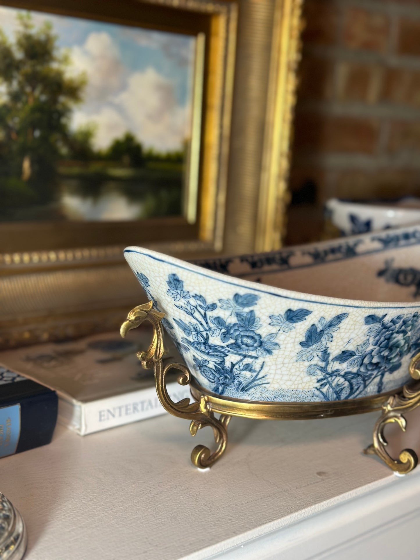 [14.5Lx8W Porcelain Blue And White Floral w/ Bird Pattern Oval Basin